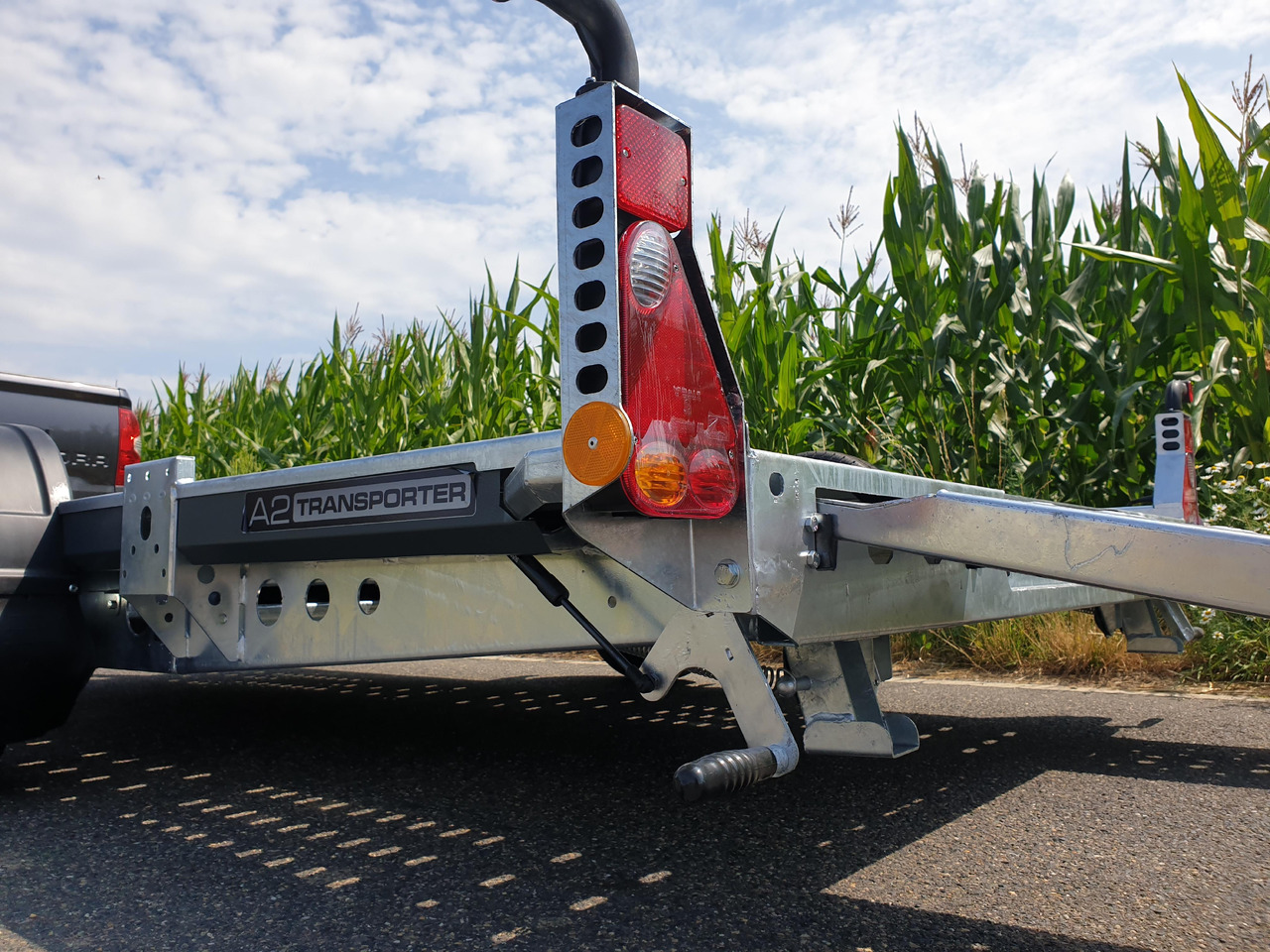 Brian James A2 Transporter 320x180cm ausziehbare Rampen 190cm Stützen greyline 1500kg Abverkauf - Remorque porte engin: photos 2 Brian James A2 Transporter 320x180cm ausziehbare Rampen 190cm Stützen greyline 1500kg Abverkauf - Remorque porte engin: photos 2