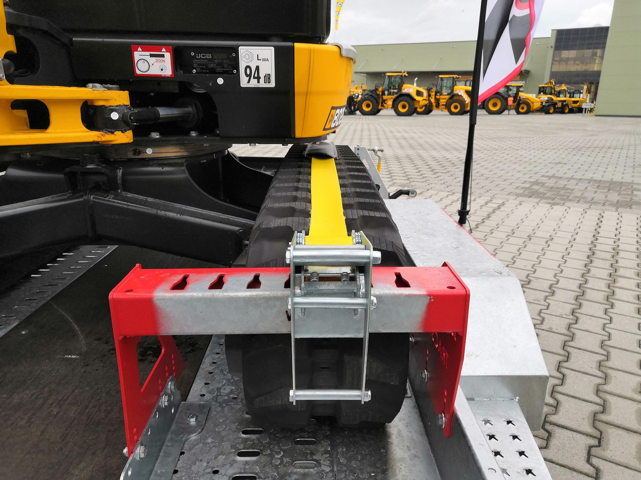 Brian James Digger Plant 543-3217-35 320x170cm TracStrap Ladungssicherung Reserverad Rampen 3500kg - Remorque porte engin: photos 4 Brian James Digger Plant 543-3217-35 320x170cm TracStrap Ladungssicherung Reserverad Rampen 3500kg - Remorque porte engin: photos 4