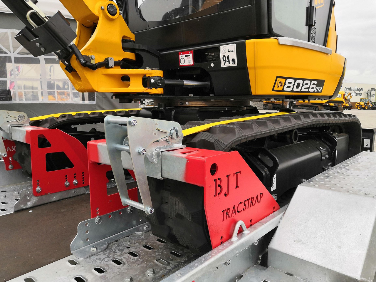 Brian James Digger Plant 543-3217-35 320x170cm TracStrap Ladungssicherung Reserverad Rampen 3500kg - Remorque porte engin: photos 1 Brian James Digger Plant 543-3217-35 320x170cm TracStrap Ladungssicherung Reserverad Rampen 3500kg - Remorque porte engin: photos 1