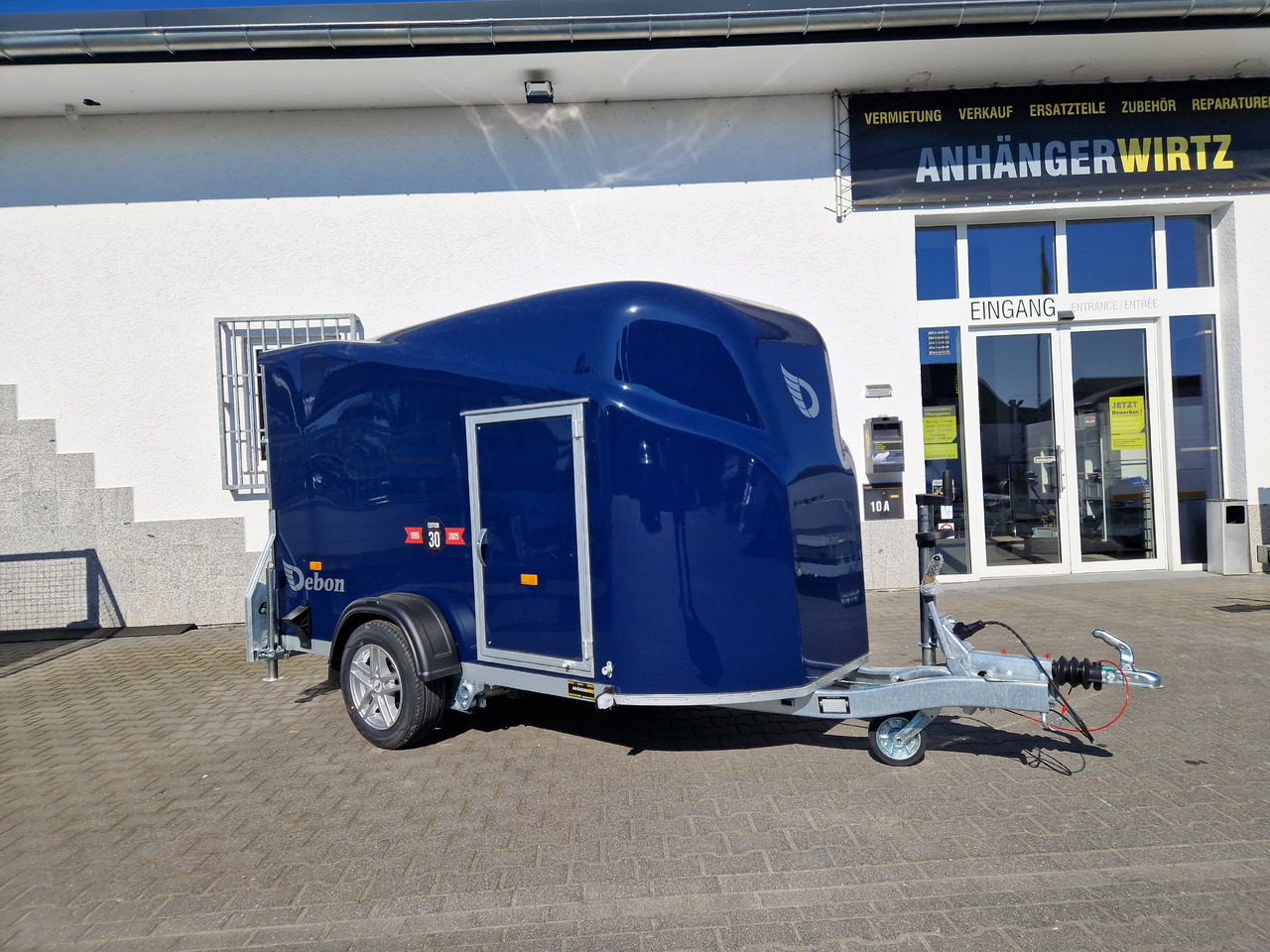 Debon Cargo 1300 300x152x168cm royal blau Seitentür Alufelgen Pullman 1300kg 100km/H Modell 2025 - Remorque voiture: photos 2 Debon Cargo 1300 300x152x168cm royal blau Seitentür Alufelgen Pullman 1300kg 100km/H Modell 2025 - Remorque voiture: photos 2