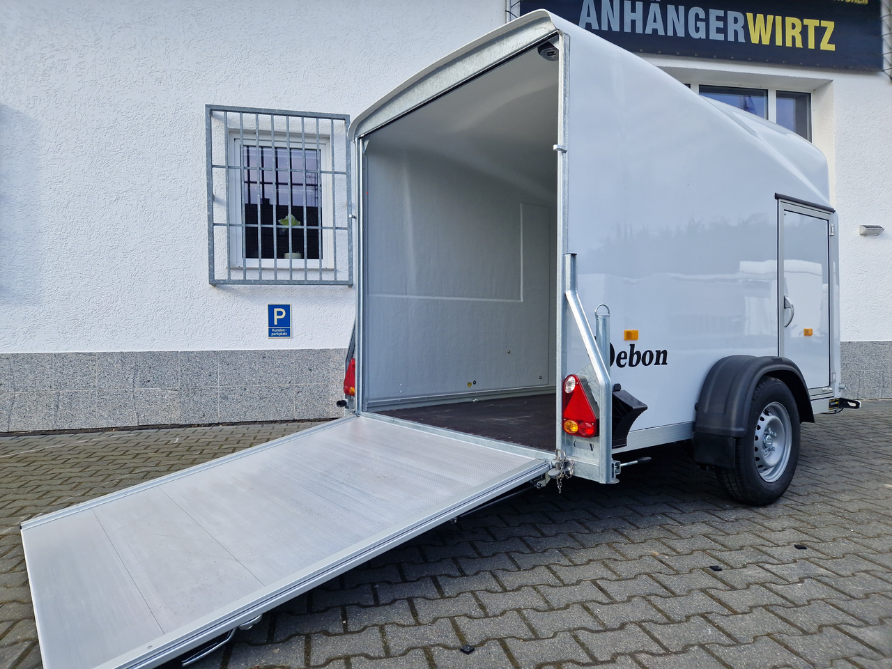 Debon Cargo 1300 300x152x168cm white Seitentür Pullman II 100km/H 1300kg Modell 2025 - Remorque fourgon: photos 5 Debon Cargo 1300 300x152x168cm white Seitentür Pullman II 100km/H 1300kg Modell 2025 - Remorque fourgon: photos 5