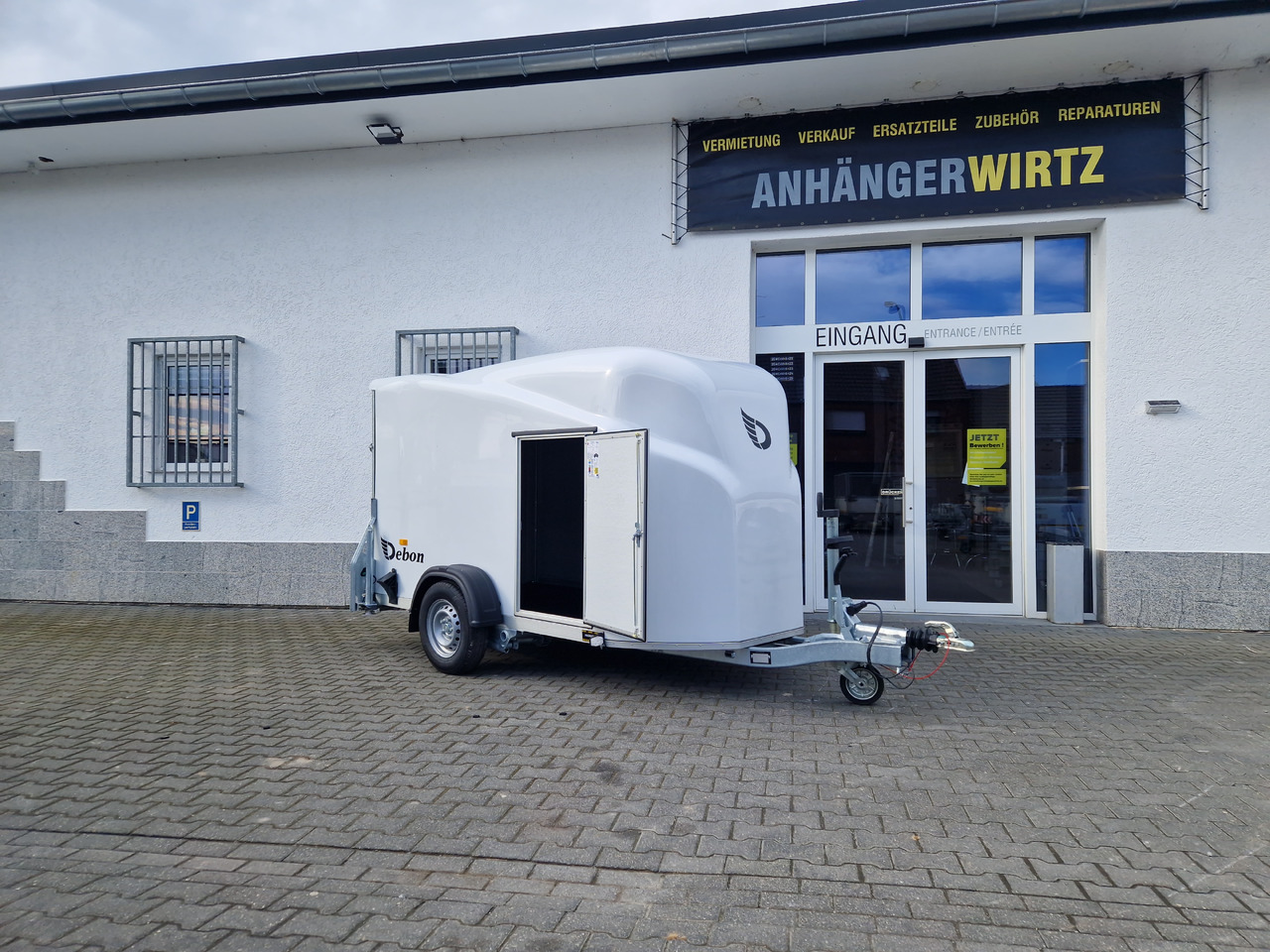 Debon Cargo 1300 300x152x168cm white Seitentür Pullman II 100km/H 1300kg Modell 2025 - Remorque fourgon: photos 3 Debon Cargo 1300 300x152x168cm white Seitentür Pullman II 100km/H 1300kg Modell 2025 - Remorque fourgon: photos 3