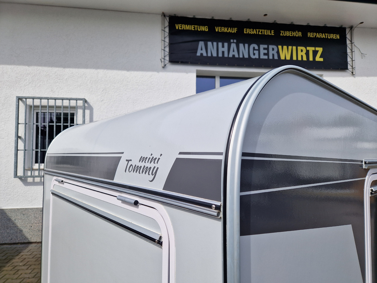 Caravane Mini Camper Mini Tommy TMC25 Basic 252x140x121cm 100 km/H 750kg ungebremst Januar AKTION: photos 20 Caravane Mini Camper Mini Tommy TMC25 Basic 252x140x121cm 100 km/H 750kg ungebremst Januar AKTION: photos 20