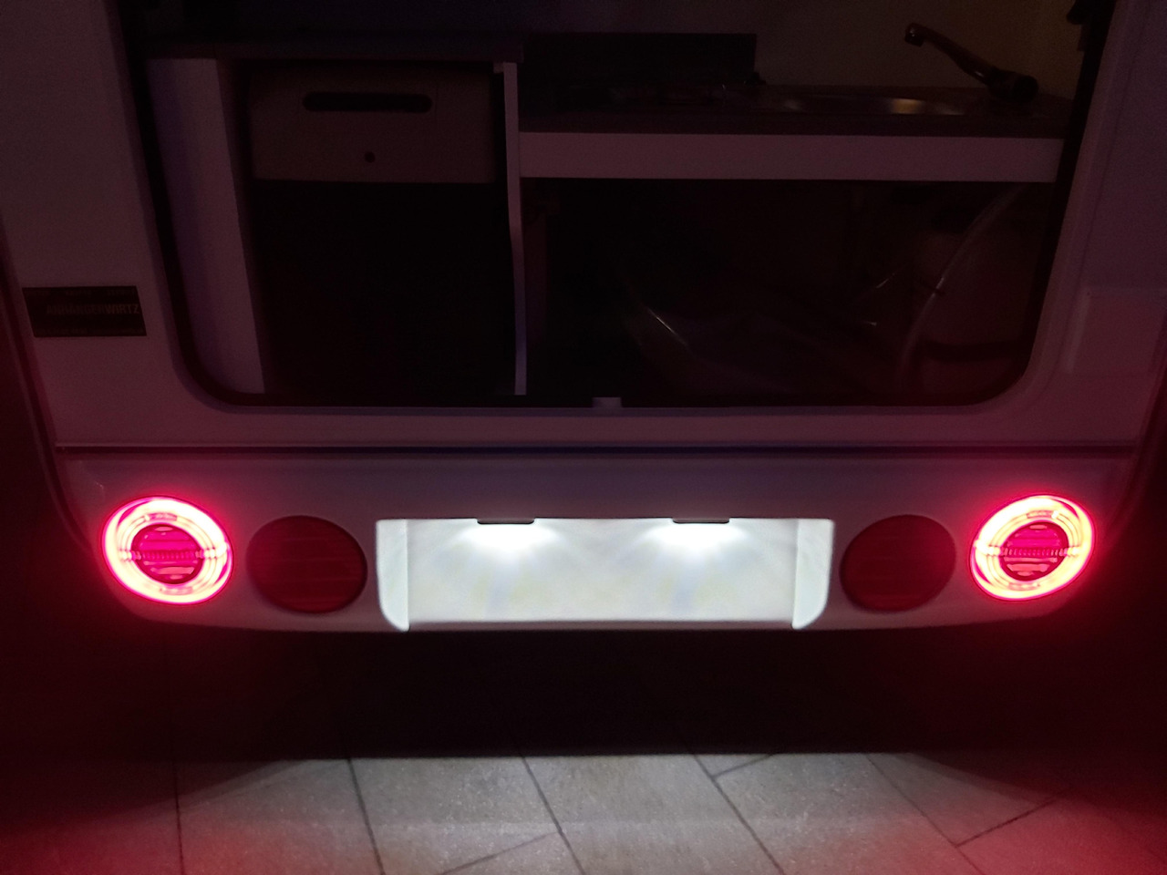 Caravane Mini Camper Mini Tommy TMC25 Basic 252x140x121cm 100 km/H 750kg ungebremst Januar AKTION: photos 13 Caravane Mini Camper Mini Tommy TMC25 Basic 252x140x121cm 100 km/H 750kg ungebremst Januar AKTION: photos 13