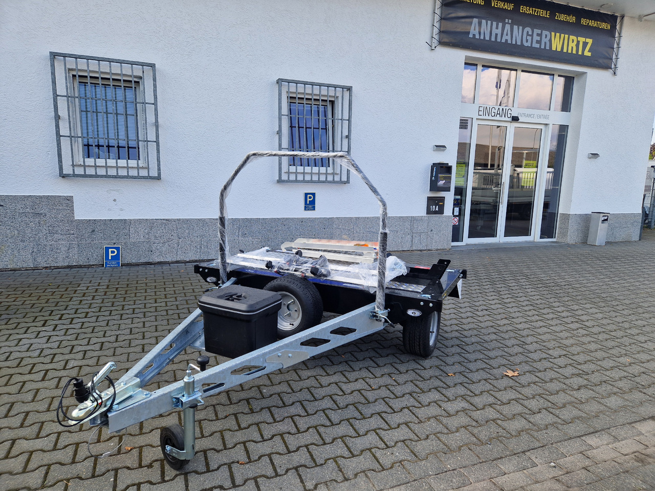 Motorradanhänger Motocamp 1 750 quer 200x107cm Motorrad Roller Fahrrad black 750kg - Remorque pour moto: photos 4 Motorradanhänger Motocamp 1 750 quer 200x107cm Motorrad Roller Fahrrad black 750kg - Remorque pour moto: photos 4