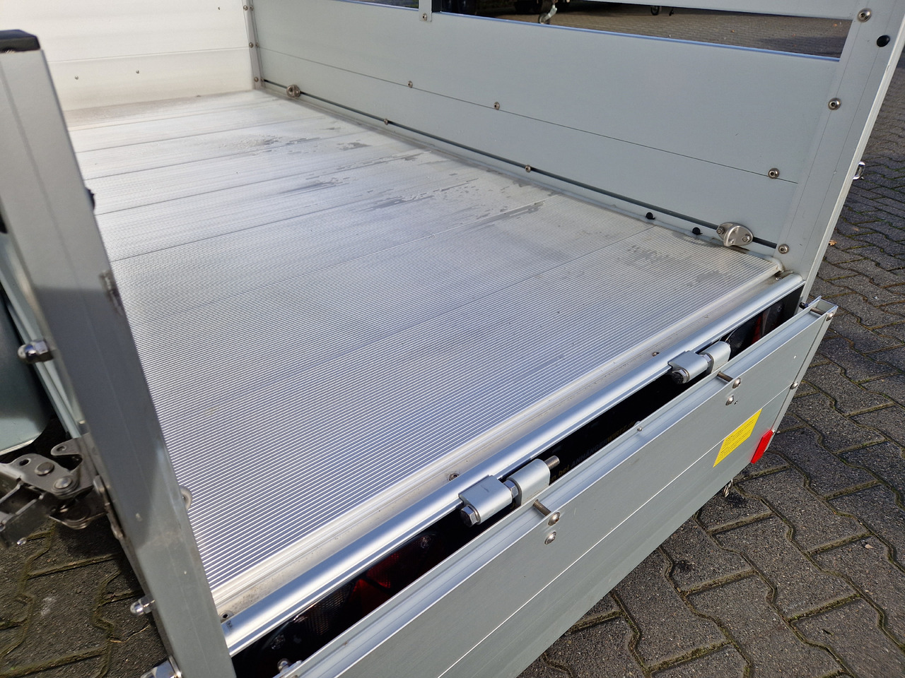 PKW Anhänger Koch Aluline+ B1000 205x105x40cm ALUBODEN (XS) 1000kg 100km/H Januar Online - Remorque voiture: photos 5 PKW Anhänger Koch Aluline+ B1000 205x105x40cm ALUBODEN (XS) 1000kg 100km/H Januar Online - Remorque voiture: photos 5
