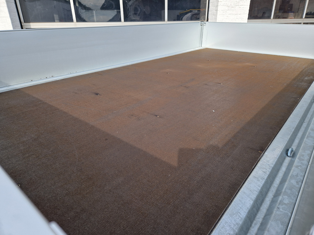 Pongratz Pritschenhochlader PHL 3100/17 T-AL-S 310x170x36cm 13" (M) 2000kg - Remorque plateau: photos 5 Pongratz Pritschenhochlader PHL 3100/17 T-AL-S 310x170x36cm 13" (M) 2000kg - Remorque plateau: photos 5