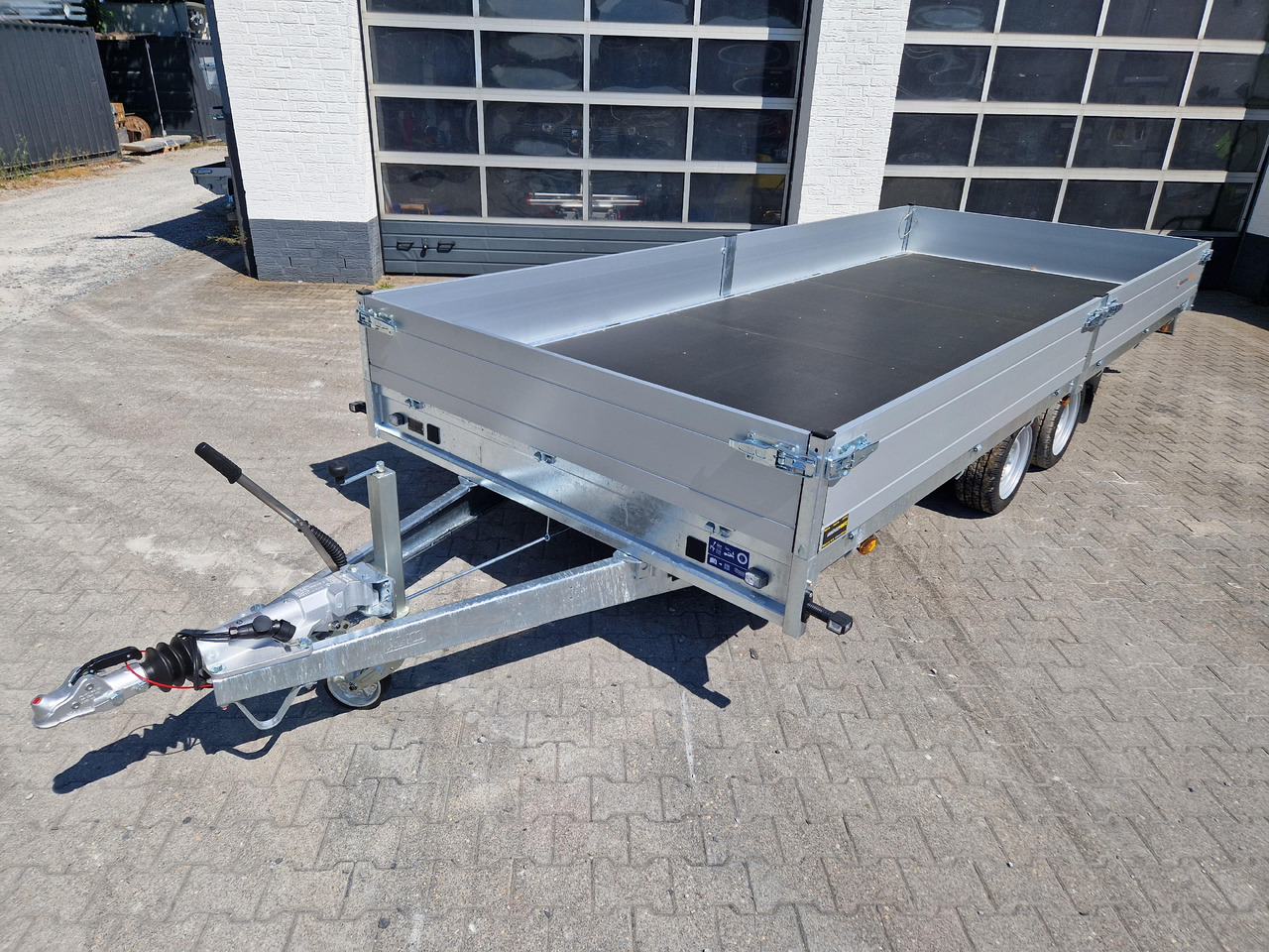 Saris PL HD 506 204 3500 2 506x204x35cm heavy duty LED Beleuchtung (XXL) Modell 2023 - Remorque plateau: photos 3 Saris PL HD 506 204 3500 2 506x204x35cm heavy duty LED Beleuchtung (XXL) Modell 2023 - Remorque plateau: photos 3