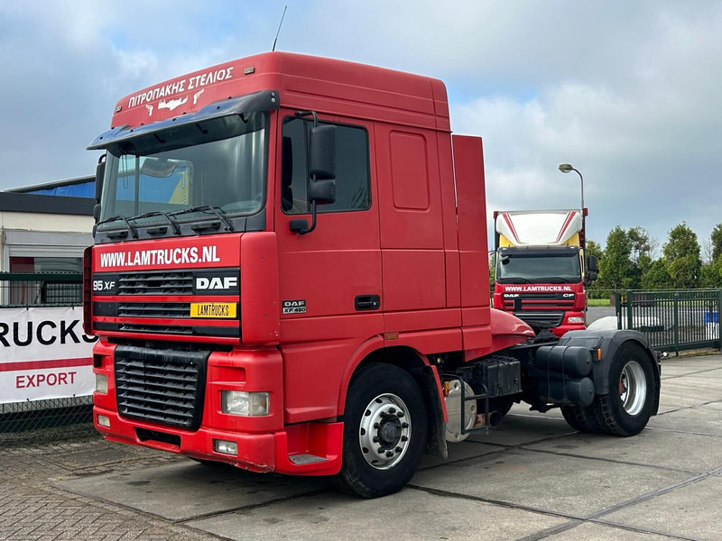 DAF XF 95.480 - Tracteur routier: photos 1 DAF XF 95.480 - Tracteur routier: photos 1