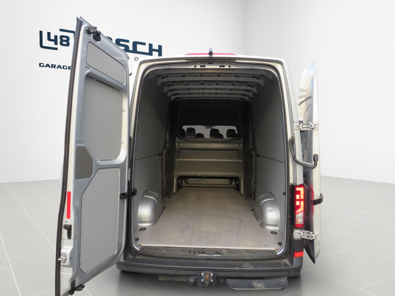 VOLKSWAGEN Crafter 35 L4H3 Doka Kasten Klima AHK Navi ZV - Fourgon utilitaire, Utilitaire double cabine: photos 5 VOLKSWAGEN Crafter 35 L4H3 Doka Kasten Klima AHK Navi ZV - Fourgon utilitaire, Utilitaire double cabine: photos 5
