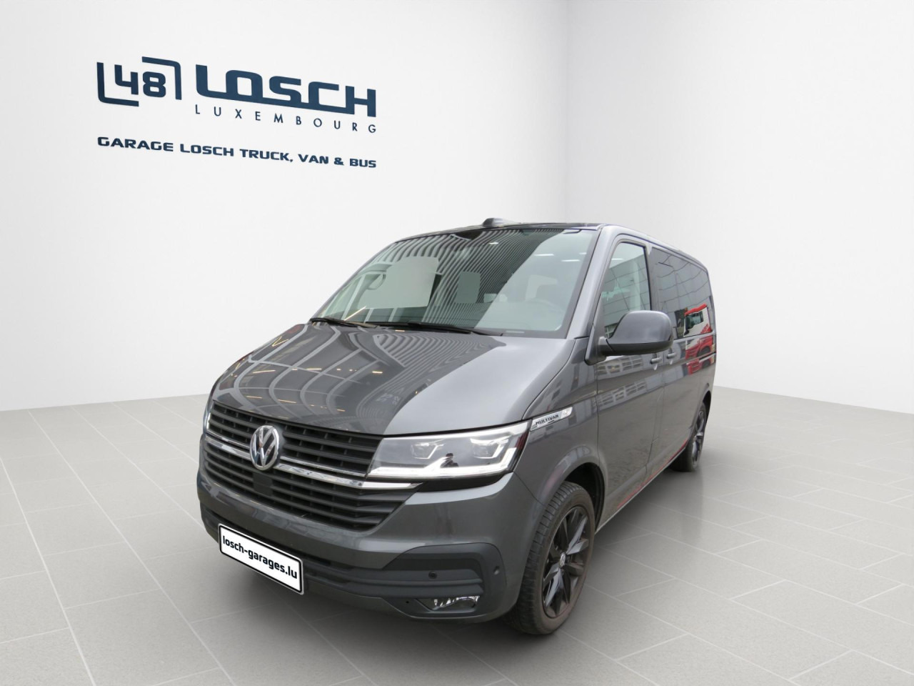 VOLKSWAGEN T6.1 Multivan Comfortline Edition Court Bluetooth - Voiture: photos 1 VOLKSWAGEN T6.1 Multivan Comfortline Edition Court Bluetooth - Voiture: photos 1