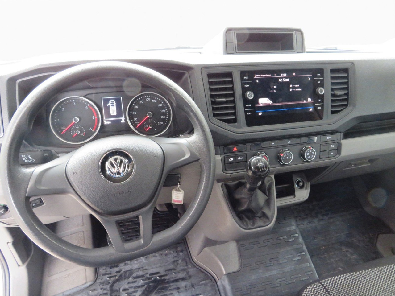 Volkswagen Crafter 35 L3H3 Kasten - Fourgon utilitaire: photos 2 Volkswagen Crafter 35 L3H3 Kasten - Fourgon utilitaire: photos 2