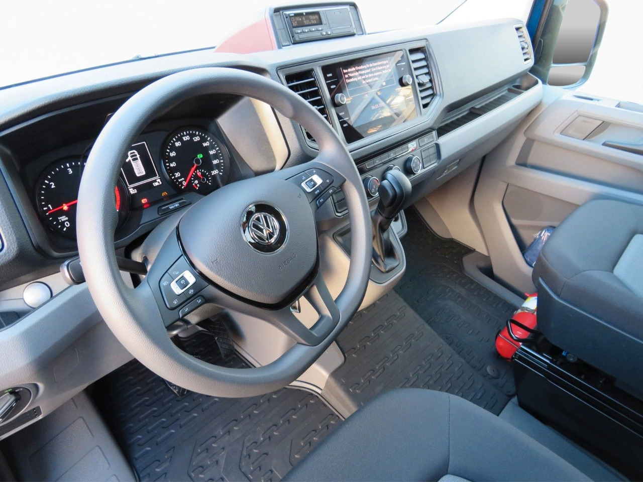 Volkswagen Crafter 55 Doka Extralang mit Superhochdach Volkswagen Crafter 55 L5 Superhochdach Doka BOTT-Ausbau - Fourgon utilitaire, Utilitaire double cabine: photos 2 Volkswagen Crafter 55 Doka Extralang mit Superhochdach Volkswagen Crafter 55 L5 Superhochdach Doka BOTT-Ausbau - Fourgon utilitaire, Utilitaire double cabine: photos 2