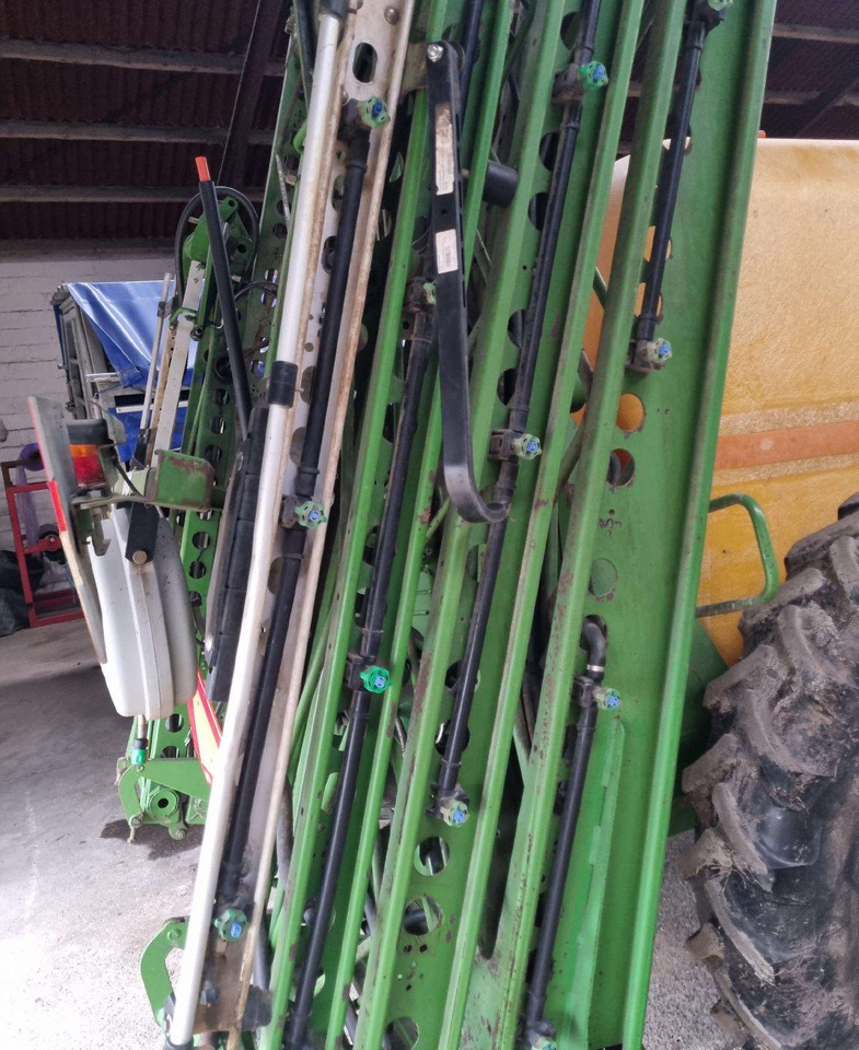 Amazone UG 3000 - Pulvérisateur: photos 3 Amazone UG 3000 - Pulvérisateur: photos 3