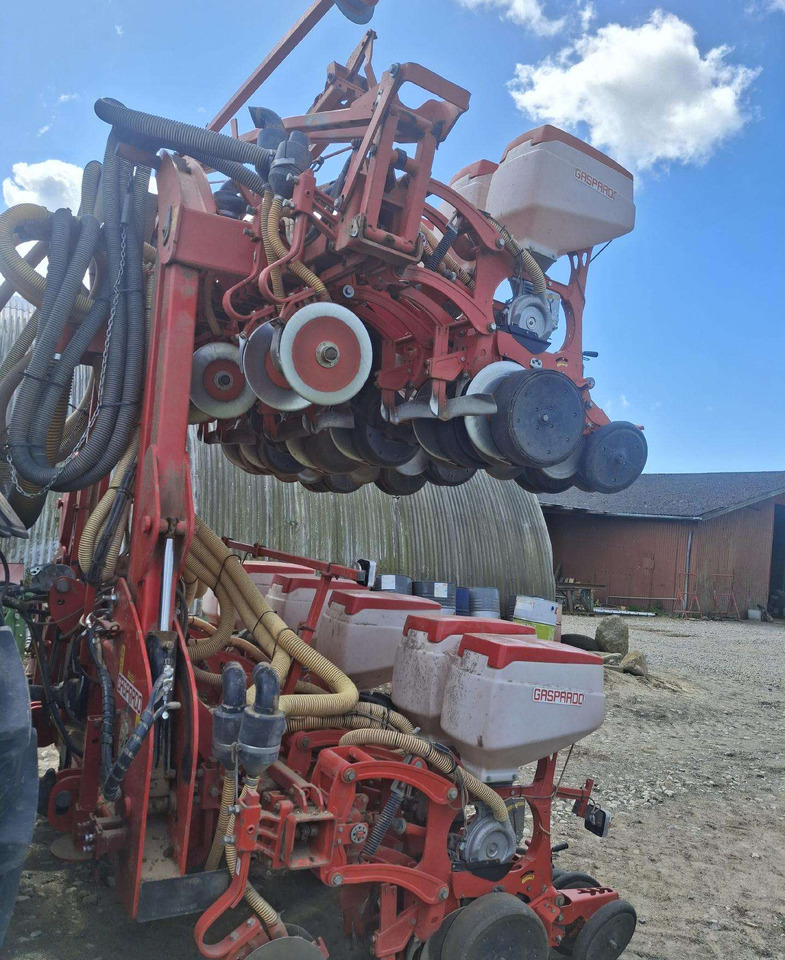 Gaspardo MTI 12 - Semoir monograine: photos 1 Gaspardo MTI 12 - Semoir monograine: photos 1