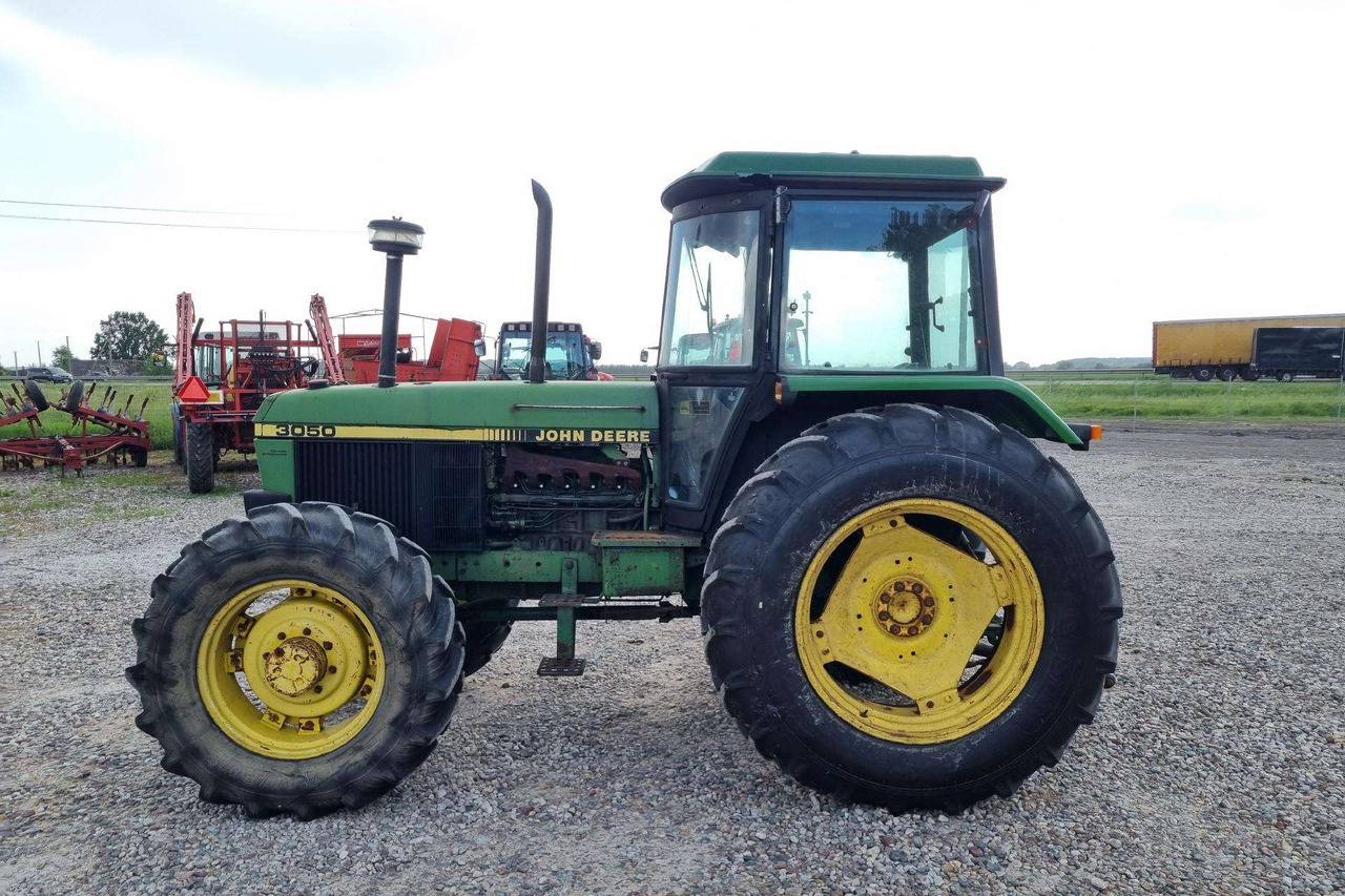 John Deere 3050 - Tracteur agricole: photos 5 John Deere 3050 - Tracteur agricole: photos 5