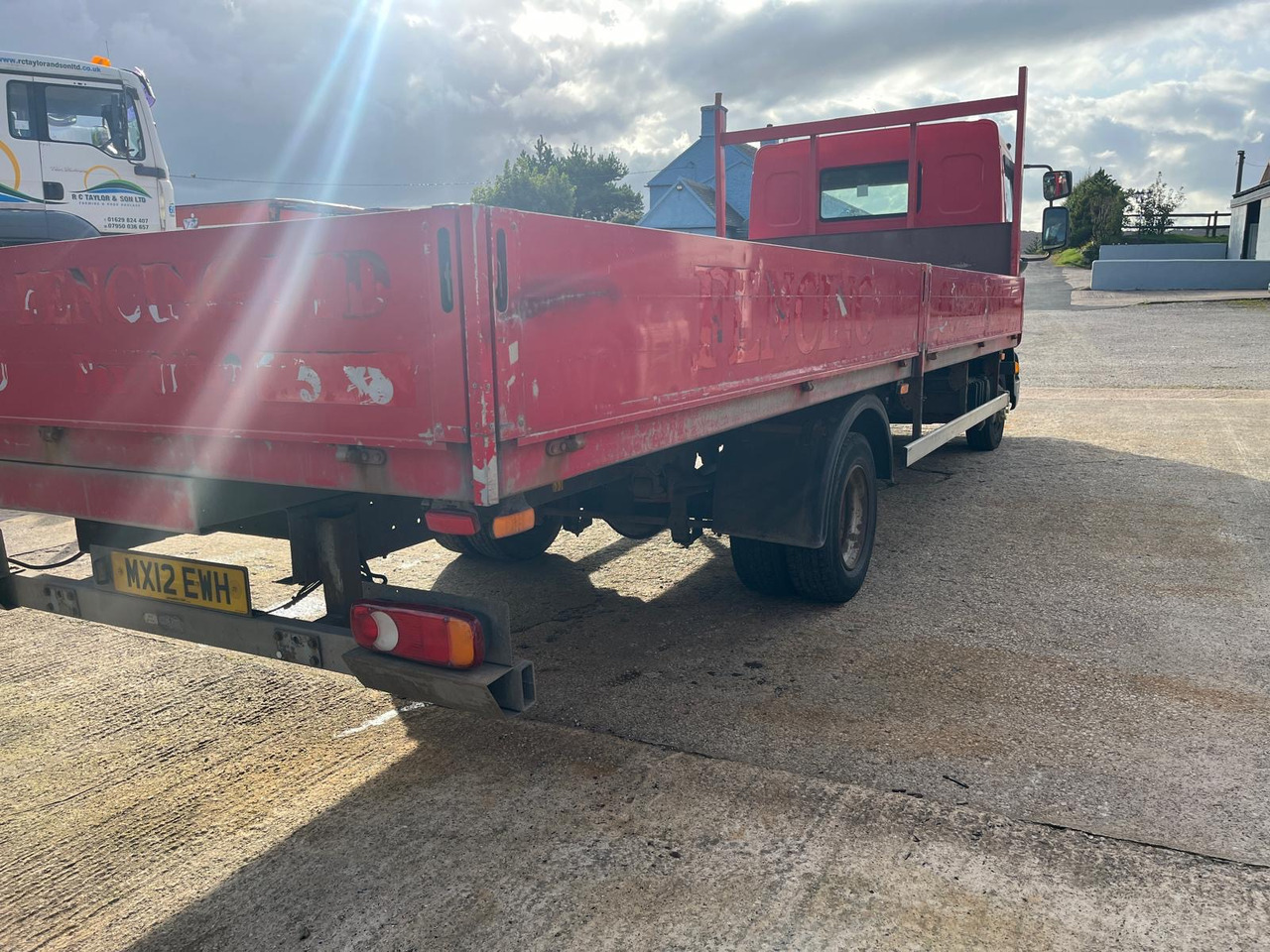 DAF LF 45 160 - Camion plateau: photos 4 DAF LF 45 160 - Camion plateau: photos 4