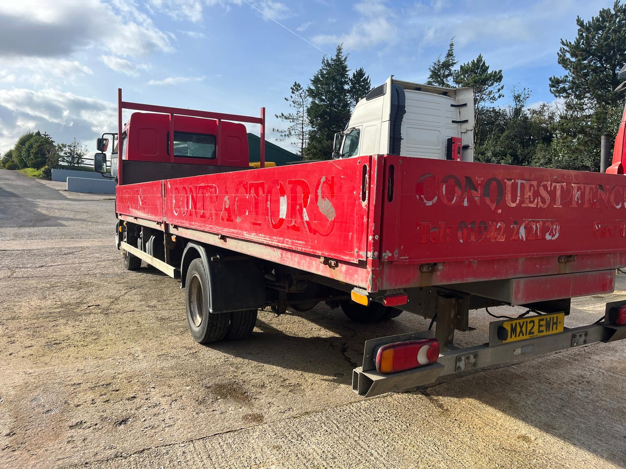 DAF LF 45 160 - Camion plateau: photos 3 DAF LF 45 160 - Camion plateau: photos 3