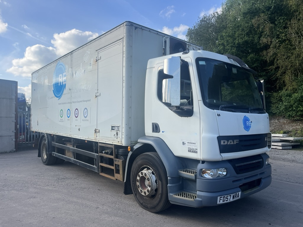 Daf 55LF 220 4x2 Box Van - Fourgon: photos 1 Daf 55LF 220 4x2 Box Van - Fourgon: photos 1