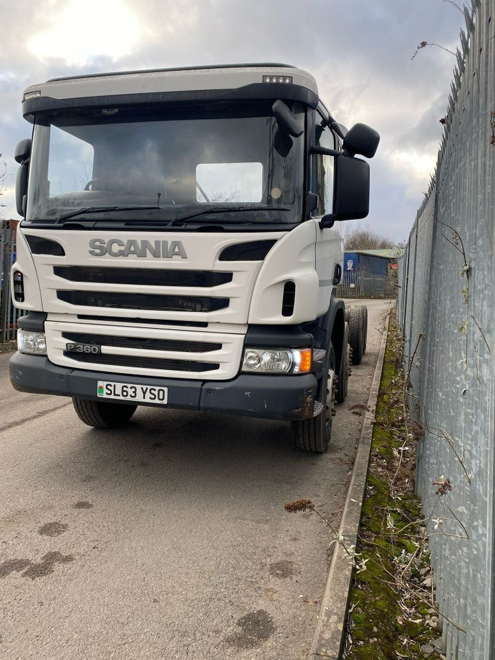 Scania P360 8x4 Chassis Cab - Châssis cabine: photos 2 Scania P360 8x4 Chassis Cab - Châssis cabine: photos 2