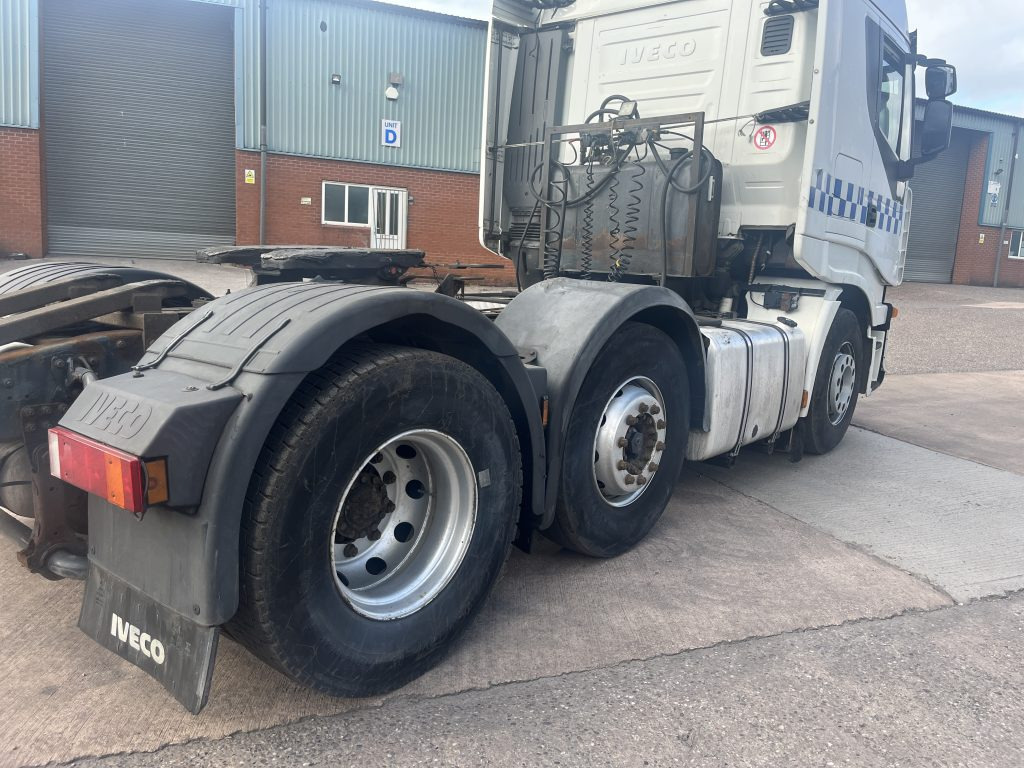 IVECO Euro 4 - Tracteur routier: photos 3 IVECO Euro 4 - Tracteur routier: photos 3