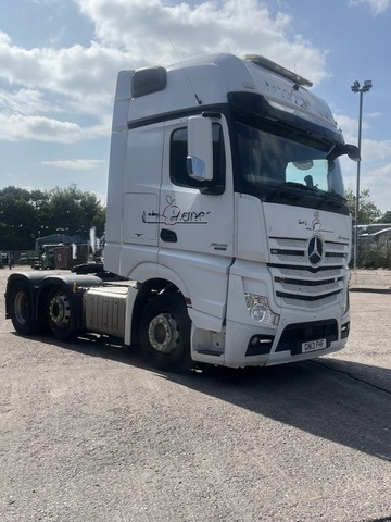 Mercedes Actros 2545 6x2 Tractor Unit - Tracteur routier: photos 2 Mercedes Actros 2545 6x2 Tractor Unit - Tracteur routier: photos 2