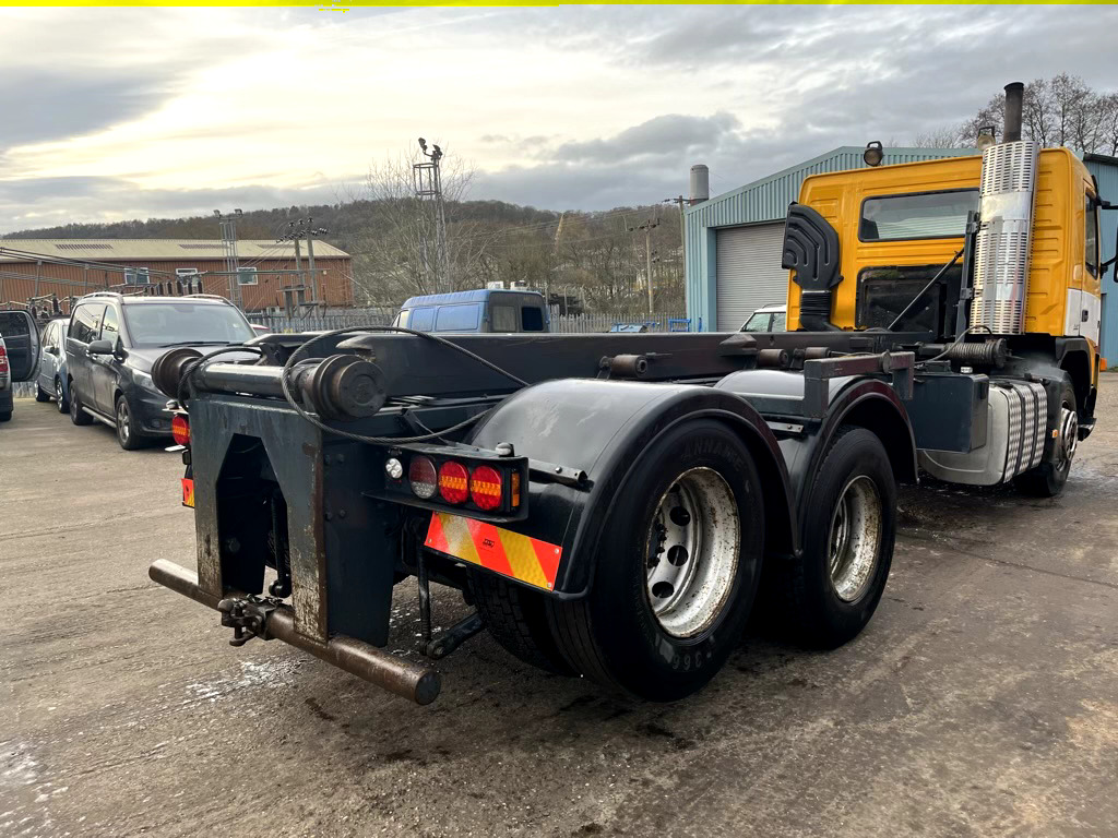 VOLVO FM9 260 6X2 - Châssis cabine: photos 5 VOLVO FM9 260 6X2 - Châssis cabine: photos 5