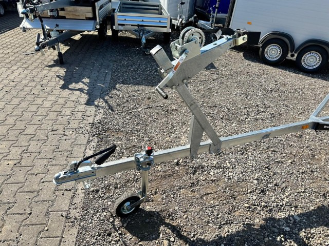 Brenderup Brenderup Premium 180750UBL, 750 kg ZG, 100 km/h, 5,5 m - Remorque bateau: photos 3 Brenderup Brenderup Premium 180750UBL, 750 kg ZG, 100 km/h, 5,5 m - Remorque bateau: photos 3