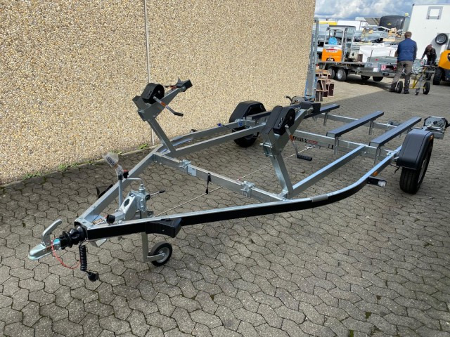 Brenderup Doppel Jetski Premium PWC21200B RAX , 1,2 to., 3,8m - Remorque bateau: photos 1 Brenderup Doppel Jetski Premium PWC21200B RAX , 1,2 to., 3,8m - Remorque bateau: photos 1