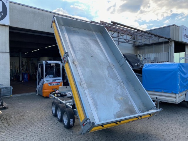 Brian James Cargo Tipper Heckkipper 3-achs, 526-3620-35-3-12, 3600 x 2000 x 300 mm, 3,5 to. - Remorque benne: photos 3 Brian James Cargo Tipper Heckkipper 3-achs, 526-3620-35-3-12, 3600 x 2000 x 300 mm, 3,5 to. - Remorque benne: photos 3