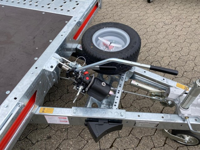 Brian James T Transporter, 231-5521-35-3-10, 5500 x 2100 mm, 3,5 to. kippbar mit Auffahrrampe - Remorque porte-voitures: photos 3 Brian James T Transporter, 231-5521-35-3-10, 5500 x 2100 mm, 3,5 to. kippbar mit Auffahrrampe - Remorque porte-voitures: photos 3