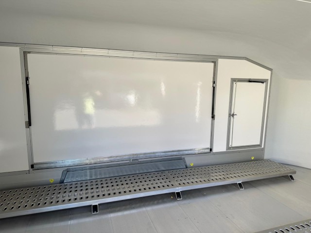 Cheval Liberte Debon Roadster 1000 Sandwich 3500 kg, 100 km/h, 495x200x202cm - Remorque fourgon: photos 4 Cheval Liberte Debon Roadster 1000 Sandwich 3500 kg, 100 km/h, 495x200x202cm - Remorque fourgon: photos 4