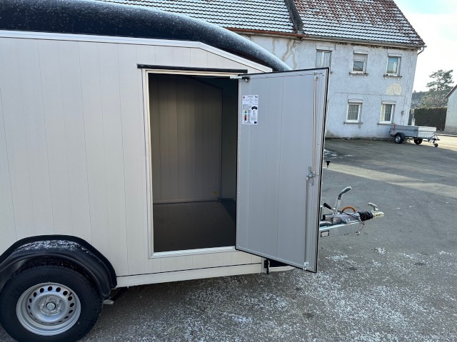 Cheval Liberte Debon Roadster 800 Alu + Türe 3500 kg, 100 km/h, 435x202x202cm - Remorque fourgon: photos 4 Cheval Liberte Debon Roadster 800 Alu + Türe 3500 kg, 100 km/h, 435x202x202cm - Remorque fourgon: photos 4