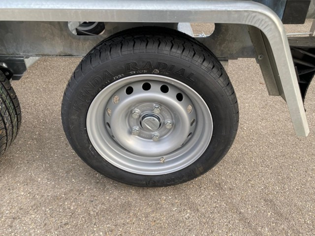 Gala BGG Taurus 4535SL 4550 x 2050 mm, 3,5 to. ZG, 2-Achs - Remorque porte-voitures: photos 4 Gala BGG Taurus 4535SL 4550 x 2050 mm, 3,5 to. ZG, 2-Achs - Remorque porte-voitures: photos 4