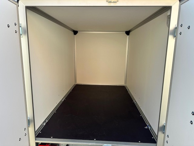 Remorque fourgon neuf Humbaur Koffer HK 132515-15P FlexZurr 1,3 t. 2510 x 1510 x 1520 mm: photos 6 Remorque fourgon neuf Humbaur Koffer HK 132515-15P FlexZurr 1,3 t. 2510 x 1510 x 1520 mm: photos 6