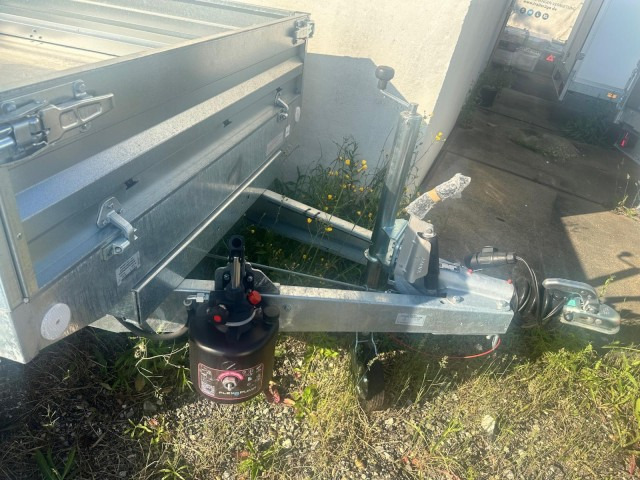 Neptun GN269P, N13-256, Heckkipper 1300 kg 2560 x 1450 x 300 mm - Remorque benne: photos 4 Neptun GN269P, N13-256, Heckkipper 1300 kg 2560 x 1450 x 300 mm - Remorque benne: photos 4