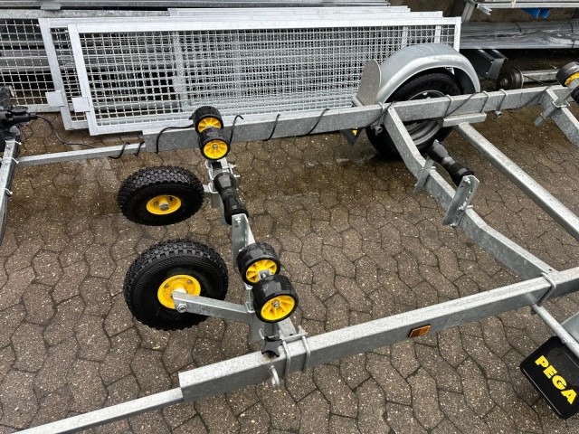 Pega V-Liner 750 kg, 100 km/h, 5,0 x 1,8 m - Remorque bateau: photos 3 Pega V-Liner 750 kg, 100 km/h, 5,0 x 1,8 m - Remorque bateau: photos 3