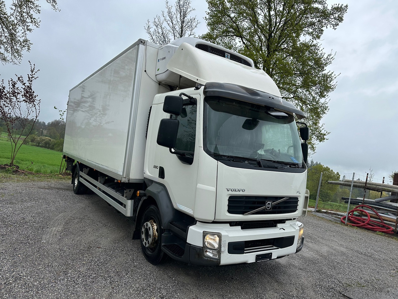 VOLVO FL 290 4x2 thermoking 1200 - Camion frigorifique: photos 5 VOLVO FL 290 4x2 thermoking 1200 - Camion frigorifique: photos 5
