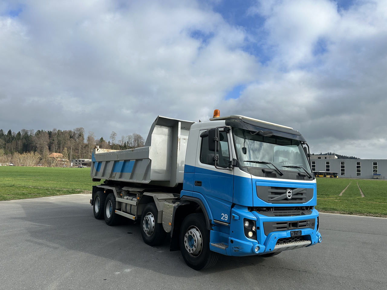 VOLVO FMX 420 440 460 480 8x4 Kettengäret sörling mulde - Camion ampliroll: photos 2 VOLVO FMX 420 440 460 480 8x4 Kettengäret sörling mulde - Camion ampliroll: photos 2