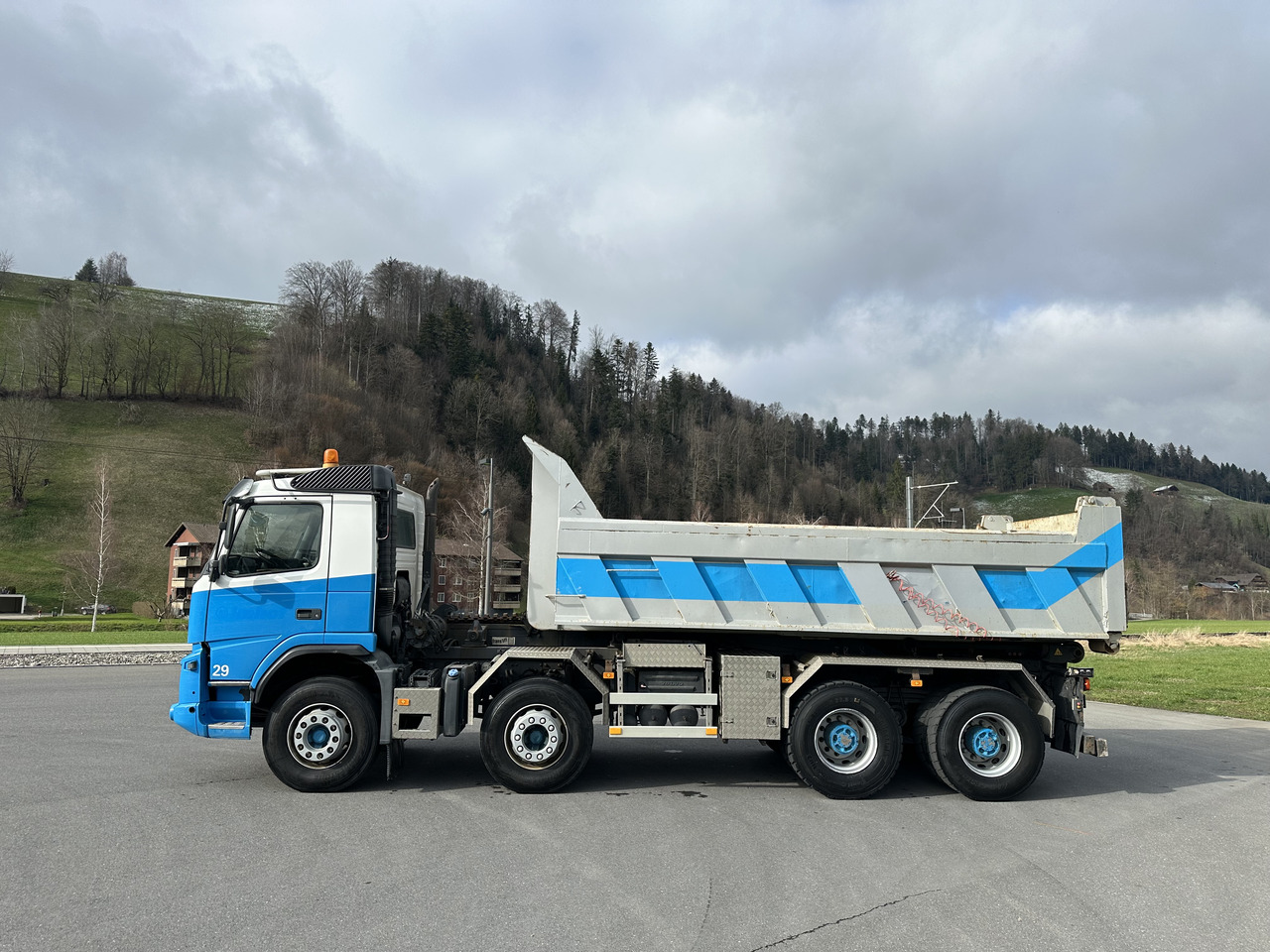 VOLVO FMX 420 440 460 480 8x4 Kettengäret sörling mulde - Camion ampliroll: photos 3 VOLVO FMX 420 440 460 480 8x4 Kettengäret sörling mulde - Camion ampliroll: photos 3