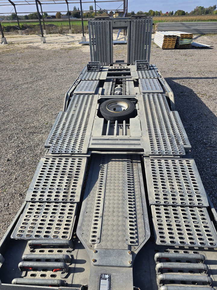 MERCEDES-BENZ 2353 - Camion porte-voitures: photos 4 MERCEDES-BENZ 2353 - Camion porte-voitures: photos 4