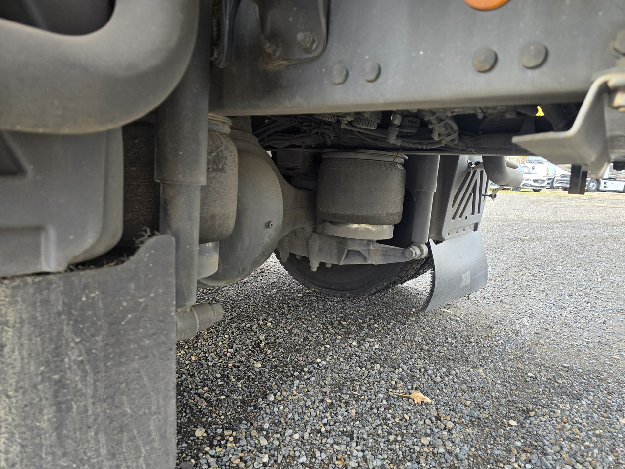 Camion fourgon MERCEDES-BENZ Atego 1218 - Box - LIFT - SIDE DOOR - ADR: photos 10 Camion fourgon MERCEDES-BENZ Atego 1218 - Box - LIFT - SIDE DOOR - ADR: photos 10