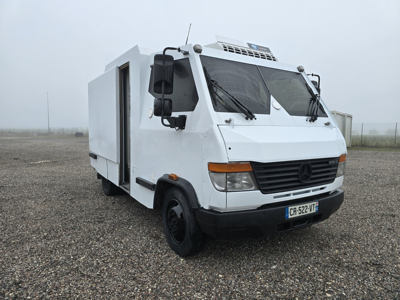 Mercedes Vario 816 - Fourgon blindé: photos 2 Mercedes Vario 816 - Fourgon blindé: photos 2