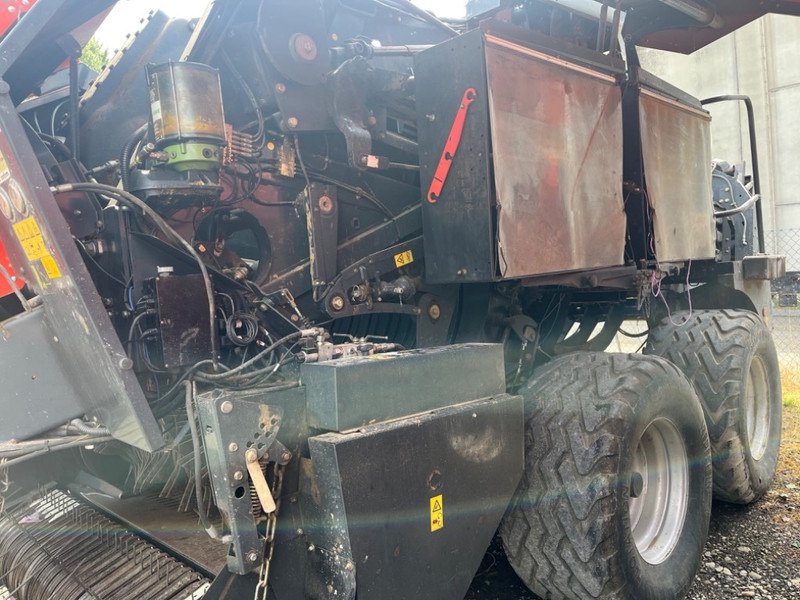 Kuhn LSB 1290 - Presse à balles cubiques: photos 5 Kuhn LSB 1290 - Presse à balles cubiques: photos 5