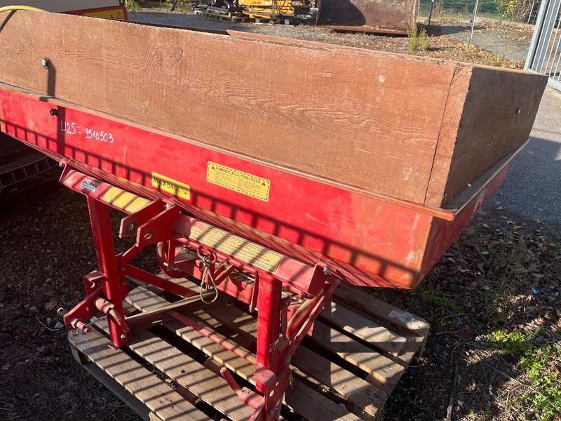 Lely Centerliner CB 1000 - Distributeur d'engrais: photos 3 Lely Centerliner CB 1000 - Distributeur d'engrais: photos 3