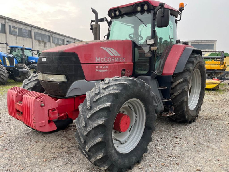 MCCORMICK XTX 200 - Tracteur agricole: photos 3 MCCORMICK XTX 200 - Tracteur agricole: photos 3