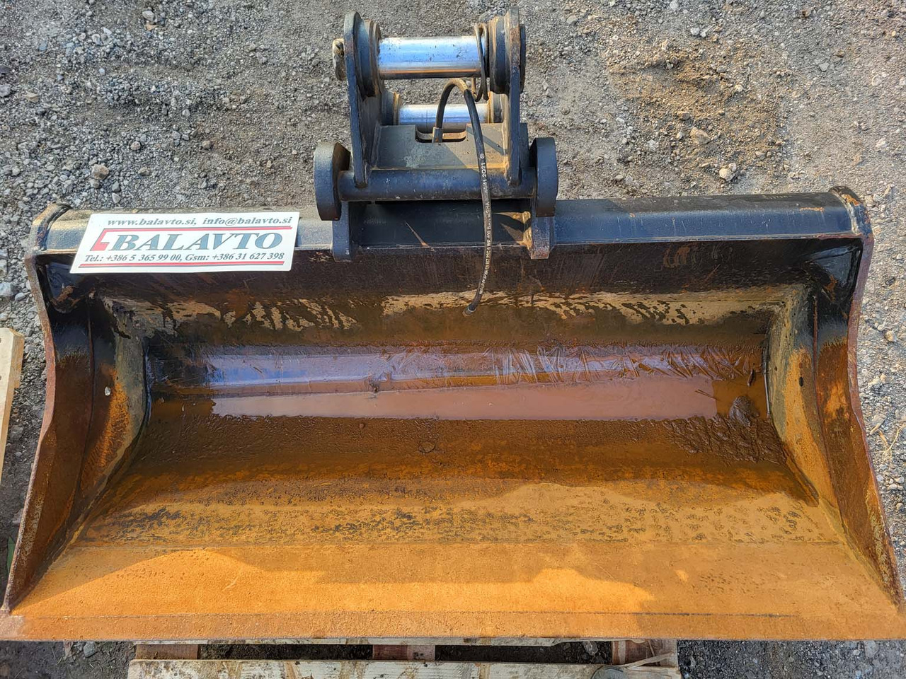 1500 mm Verachtert CW10 for 5-8 ton excavators - Godet pour pelle pour Engins de chantier: photos 1 1500 mm Verachtert CW10 for 5-8 ton excavators - Godet pour pelle pour Engins de chantier: photos 1