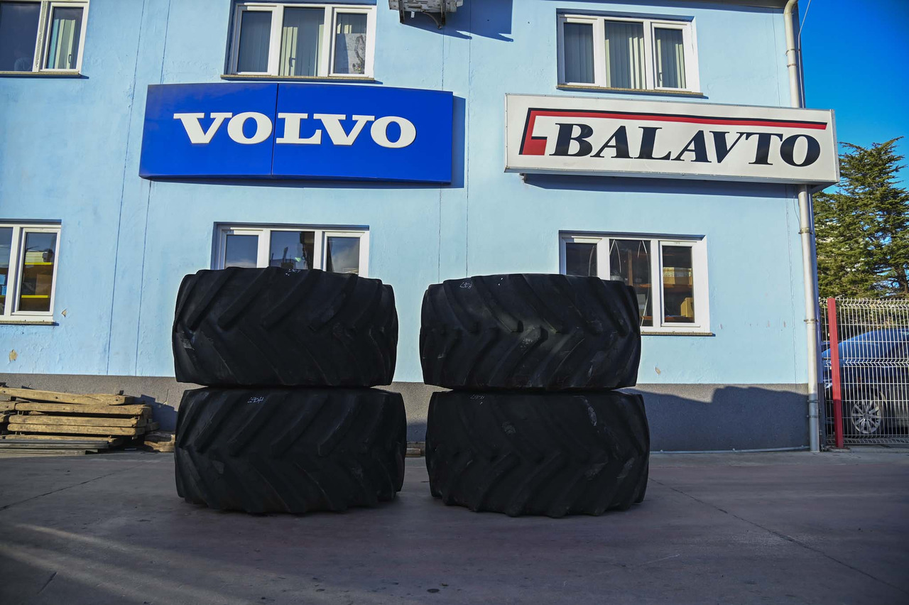 BKT 28LR26 - Pneu pour Chargeuse sur pneus: photos 1 BKT 28LR26 - Pneu pour Chargeuse sur pneus: photos 1