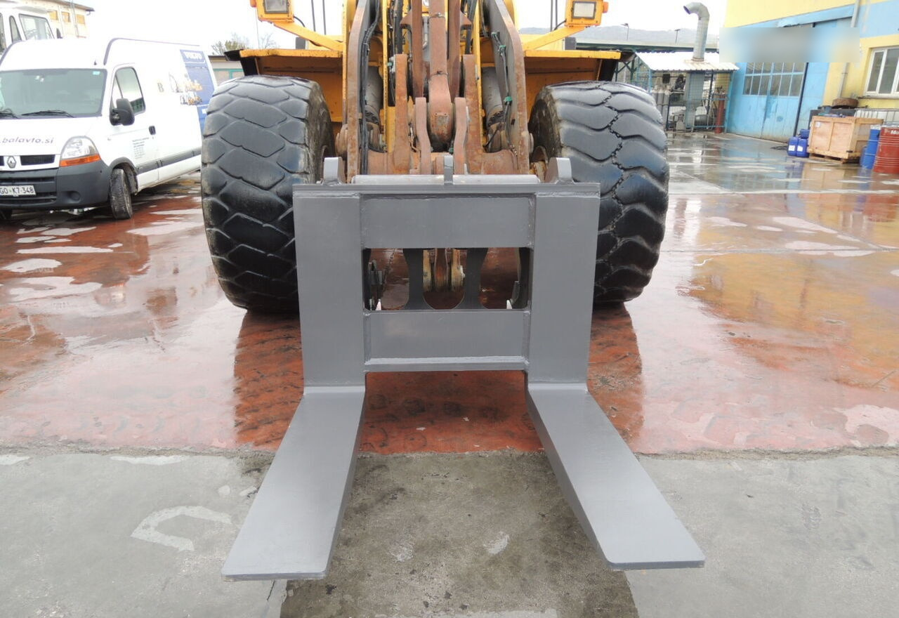 Balavto STONE BLOCKS FORKS for loaders - Fourches pour Chargeuse: photos 2 Balavto STONE BLOCKS FORKS for loaders - Fourches pour Chargeuse: photos 2