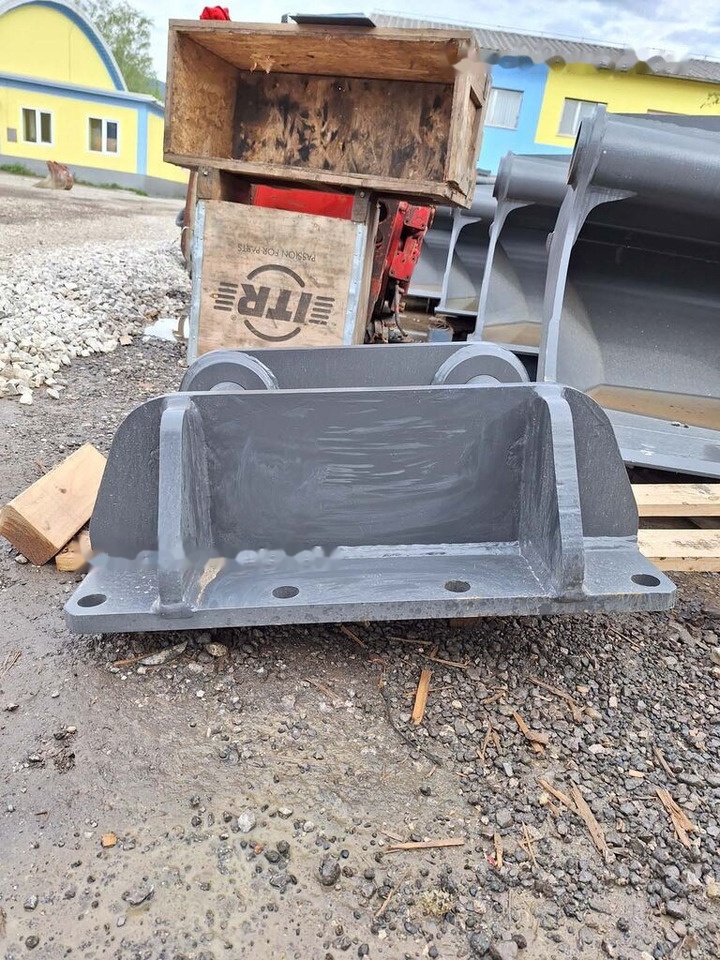 Balavto attachment plate NPK-D-3500 - Attache rapide pour Pelle: photos 3 Balavto attachment plate NPK-D-3500 - Attache rapide pour Pelle: photos 3